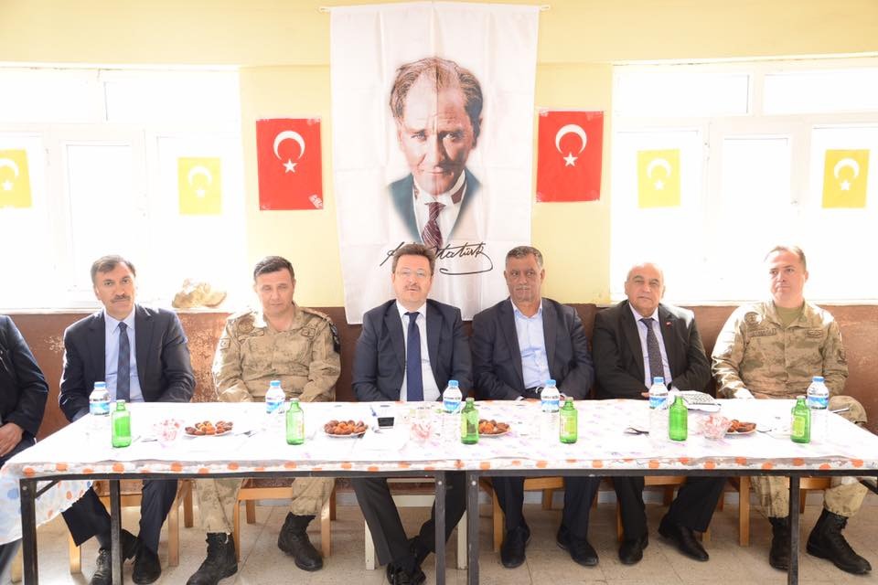 VALİ ÜNLÜ ALİBEYKÖYÜNÜ ZİYARET ETTİ