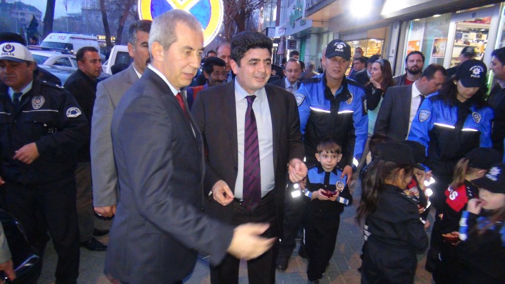 Iğdır'da Emniyet Müdürü Halkın Nevruz Bayramını Kutladı
