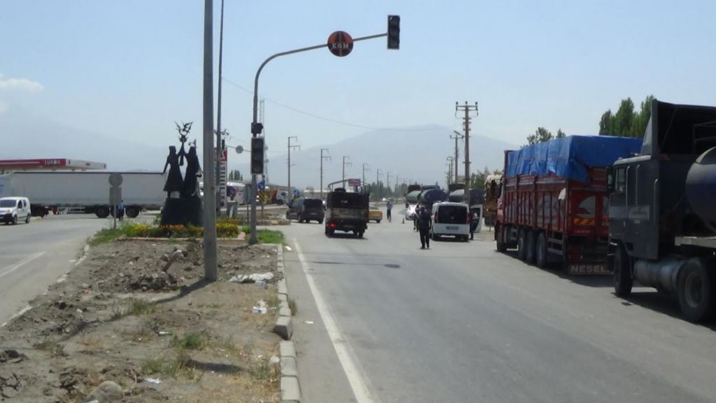 Iğdır Doğubayazıt Karayolu Dünden Beri Kapalı