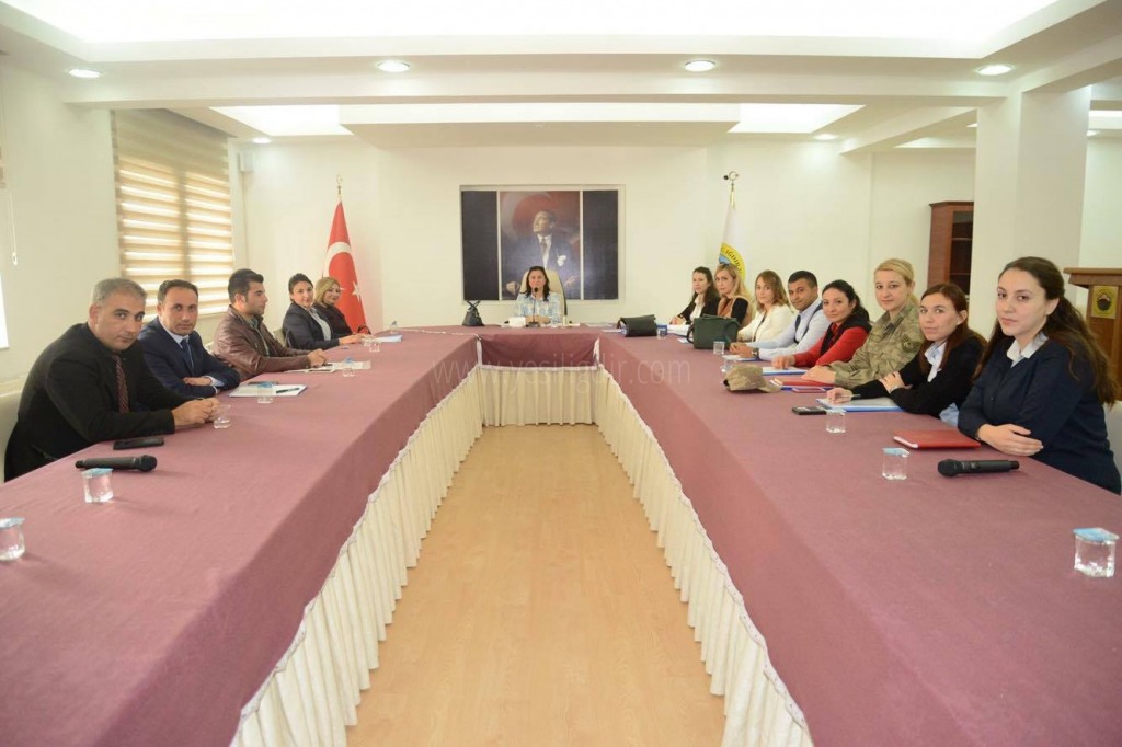 IĞDIRDA KADINA YÖNELİK ŞİDDET TOPLANTISI GERÇEKLEŞTİRİLDİ