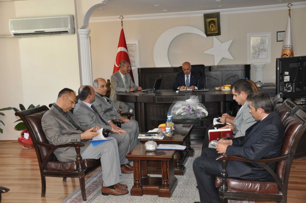 Vali Pek Gıda Tarım ve Hayvancılık İl Müdürlüğünü Ziyaret Etti