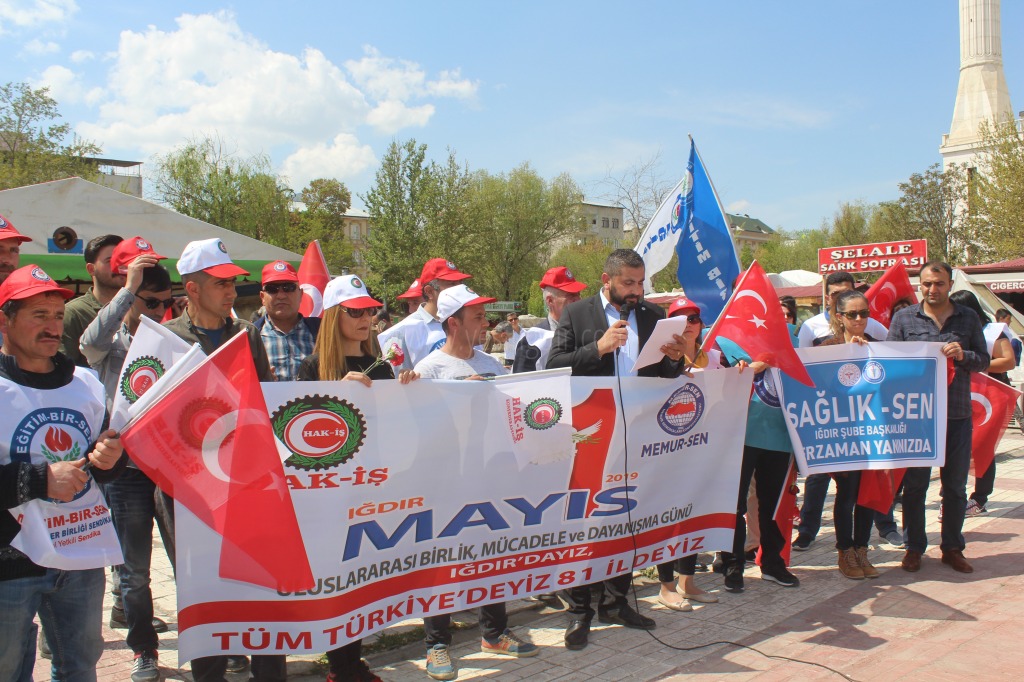 Iğdırda 1 Mayıs İşçi Bayramı Kutlandı