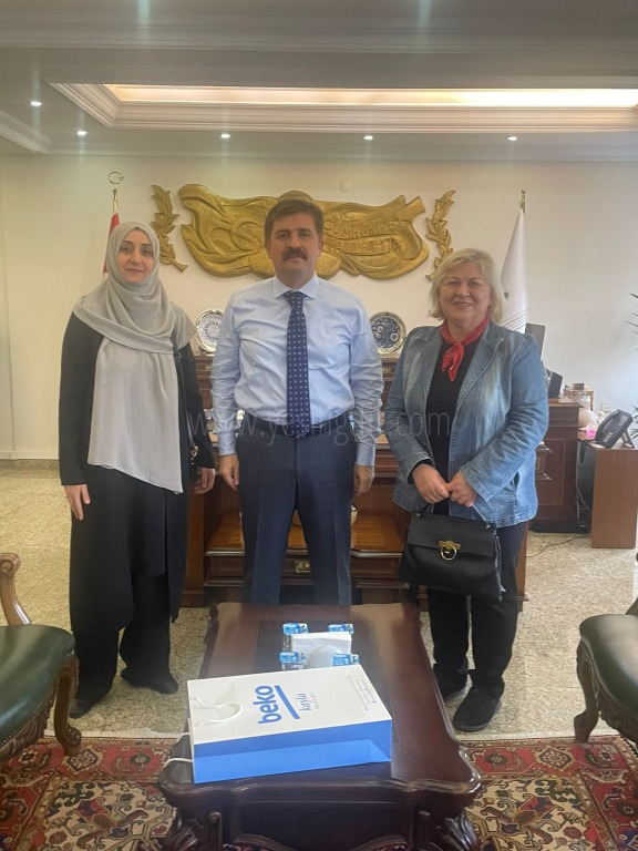 Türk Kadınlar Birliği Derneği Valisi Hüseyin Engin Sarıibrahimi makamında ziyaret etti