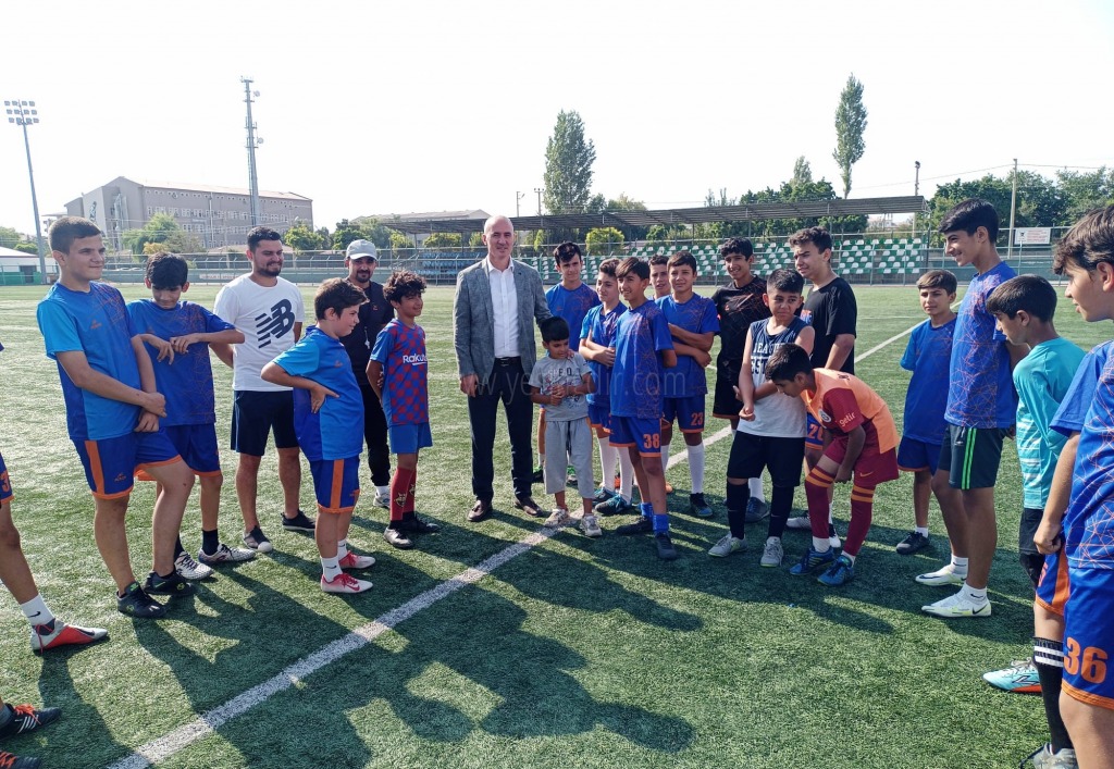 Iğdır Gençlik ve Spor İl Müdürü Yusuf Çebi Yapılan Çalışmaları Denetledi