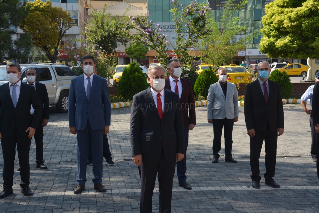 İlköğretim Haftası kutlamaları başladı