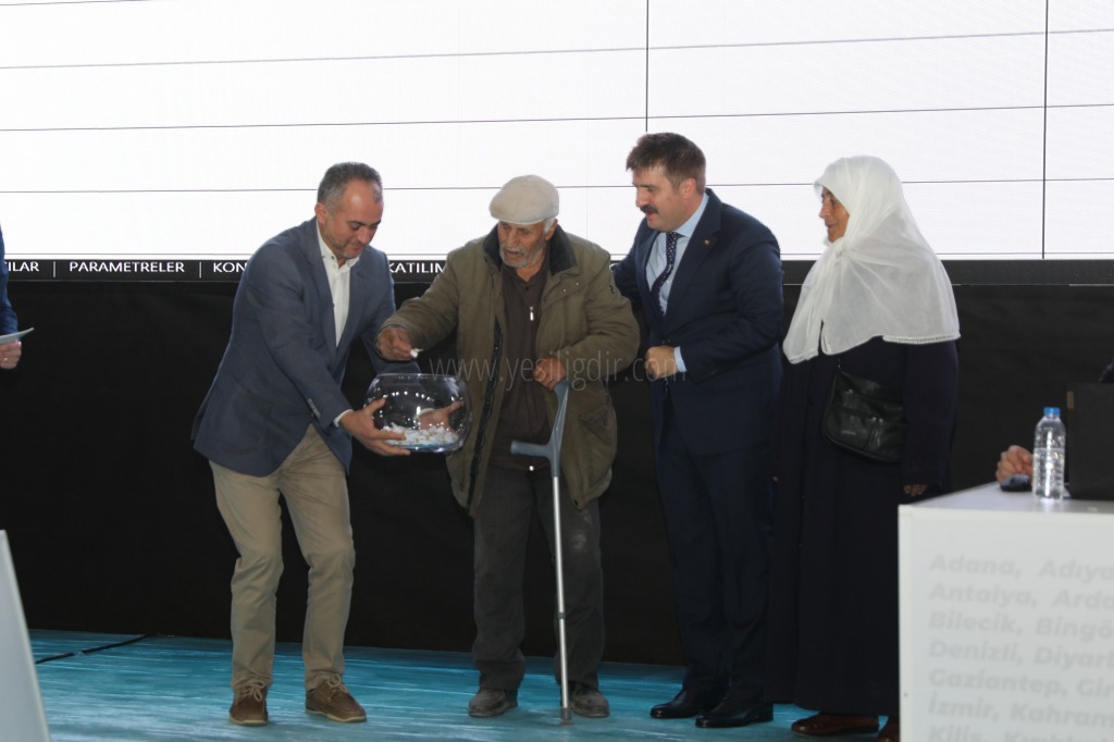 550 KONUTUN ÇEKİLİŞİ GERÇEKLEŞTİ