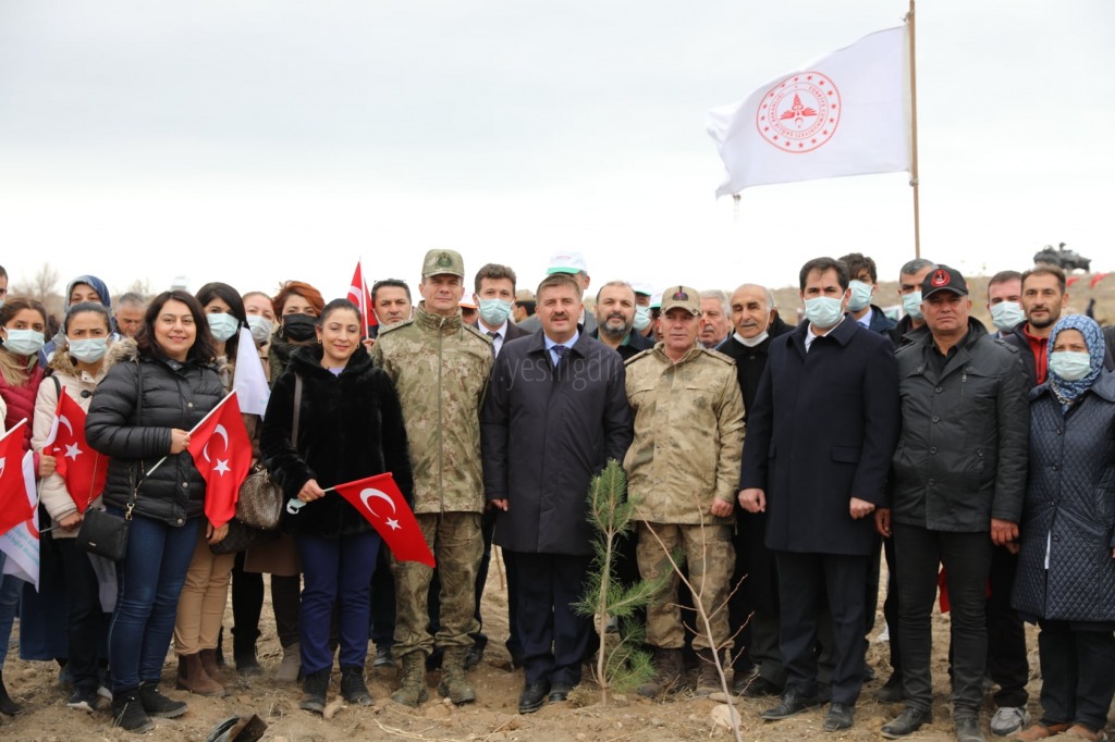 Iğdır Milli Ağaçlandırma Günü'nde Geleceğe Nefes oldu