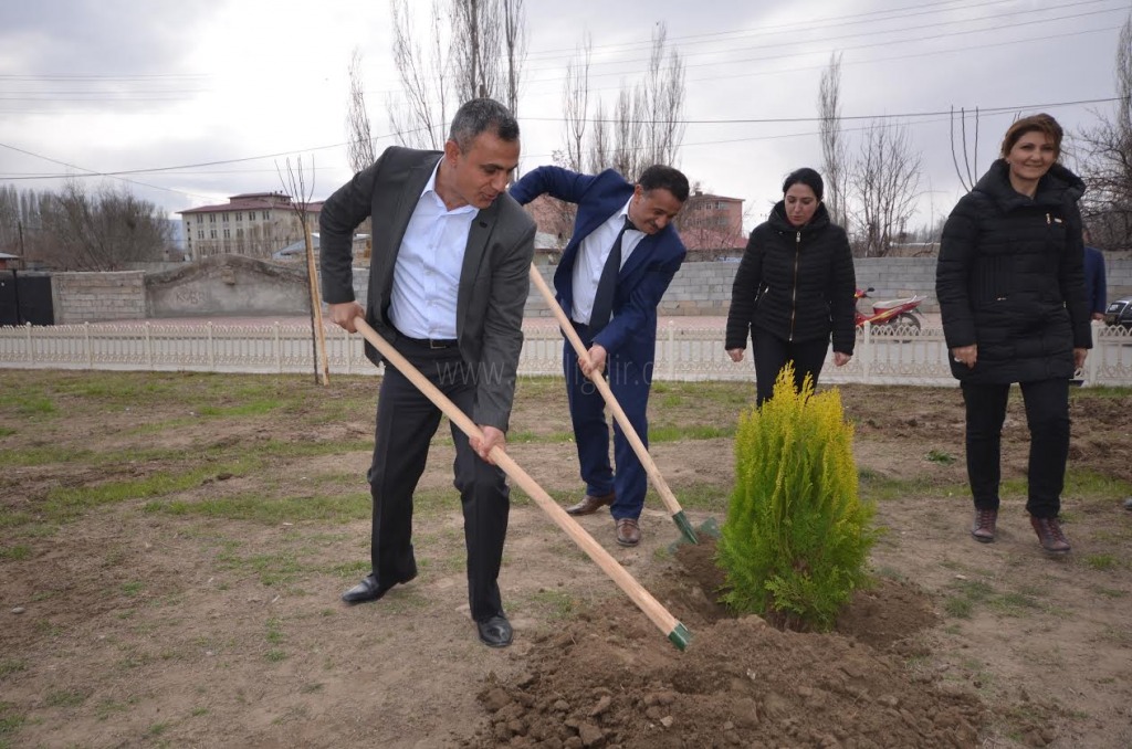 IĞDIR YEŞİLLENİYOR