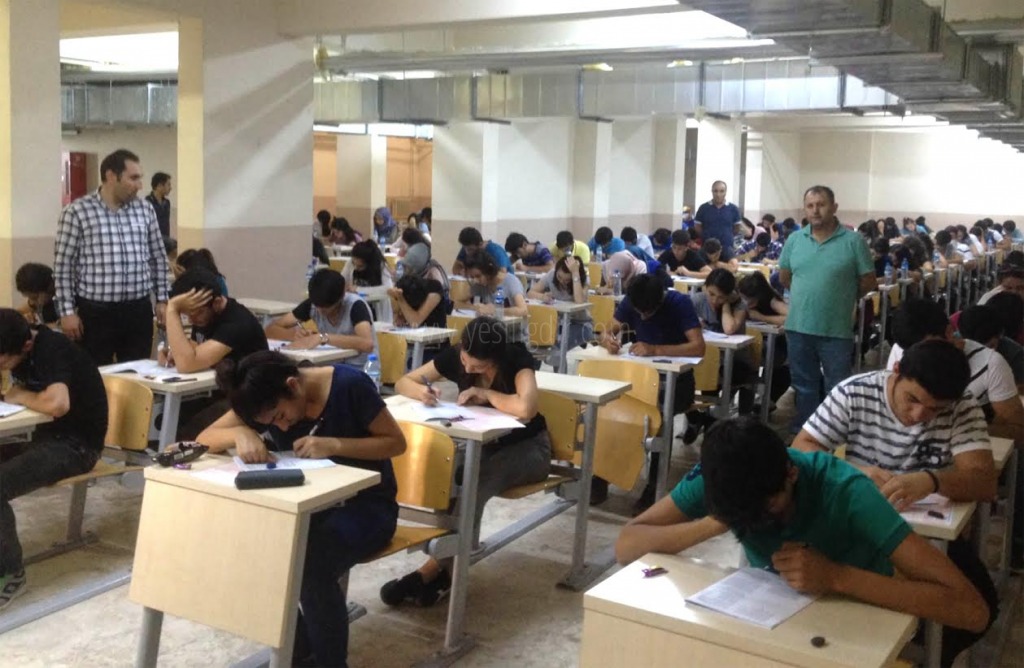 IĞDIR MMİ SOSYAL BİLİMLER LİSESİ YGS PROVASI YAPTI