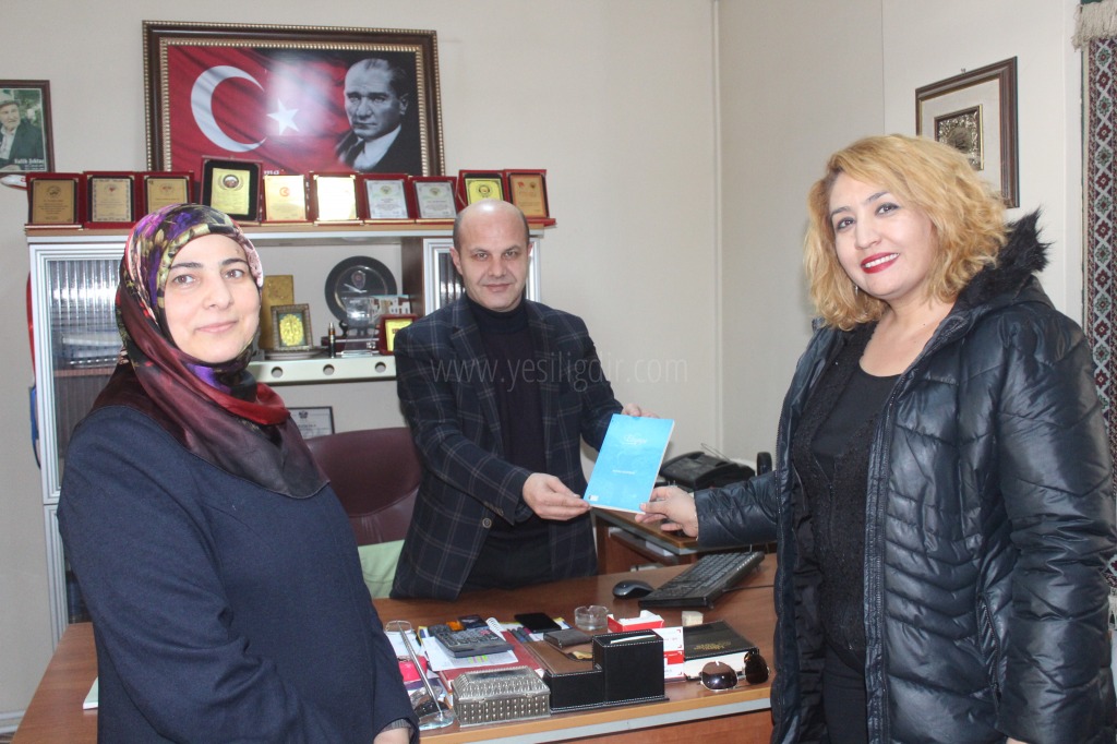 Şair Yazar Aybuke Kumtepenin Şiir Kitabı yayınlandı