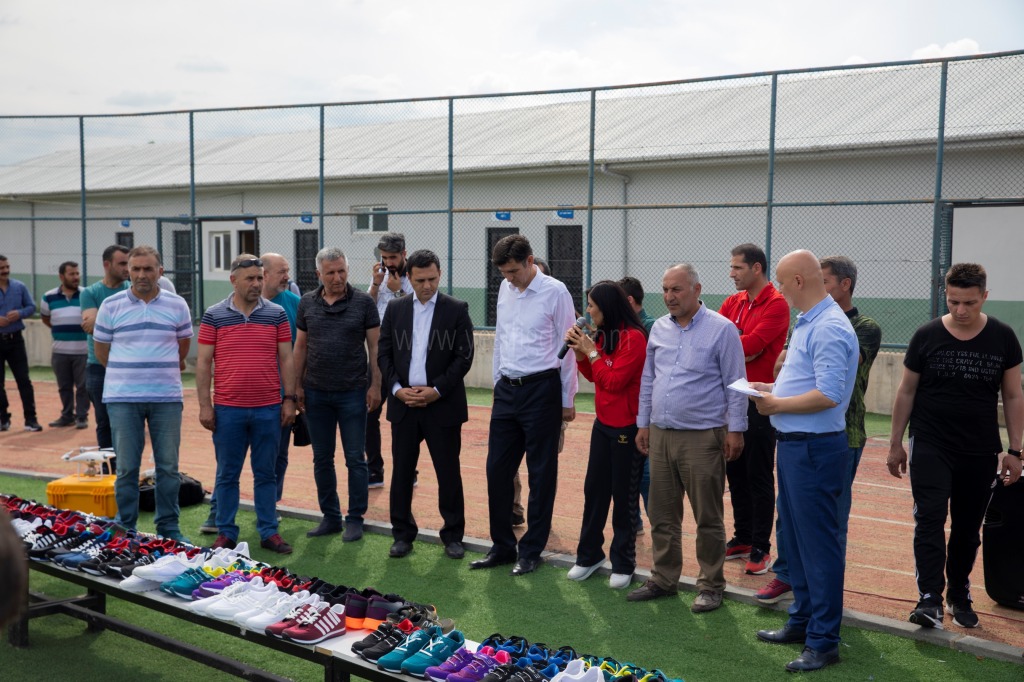 Sosyal Sorumluluk Projesine Rektör Almadan Destek