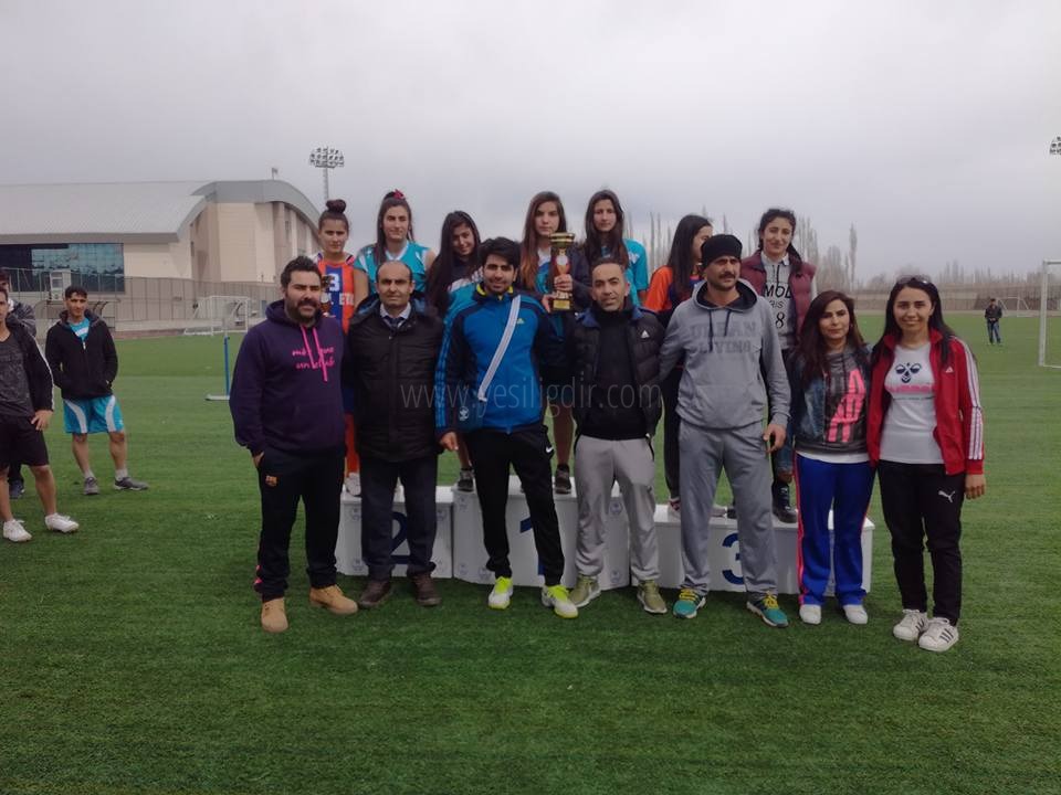 Iğdır Spor Lisesi Yine Birinci Ouldu