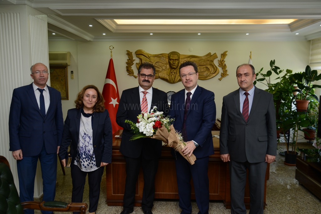 SGK HAFTASI MÜNASEBETİYLE VALİ ENVER ÜNLÜYE ZİYARET