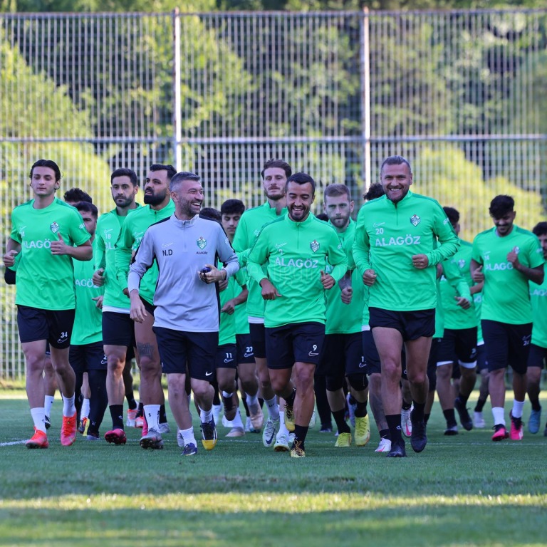 Alagöz Holding Iğdır spor yeni sezon hazırlıklarına başladı