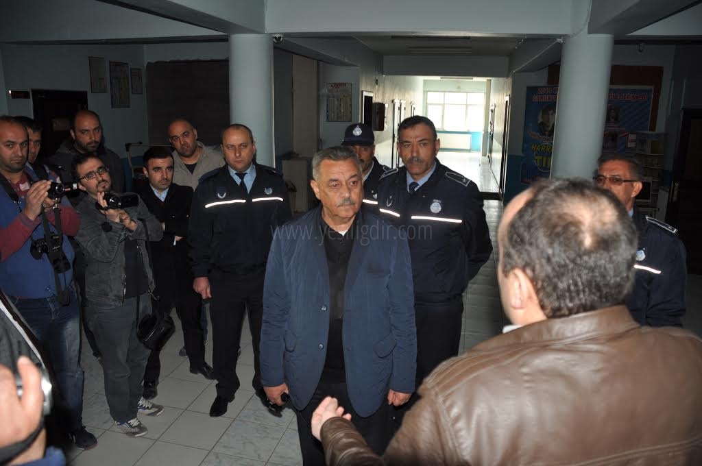 FEN DERSHANESİ KAPATILDI