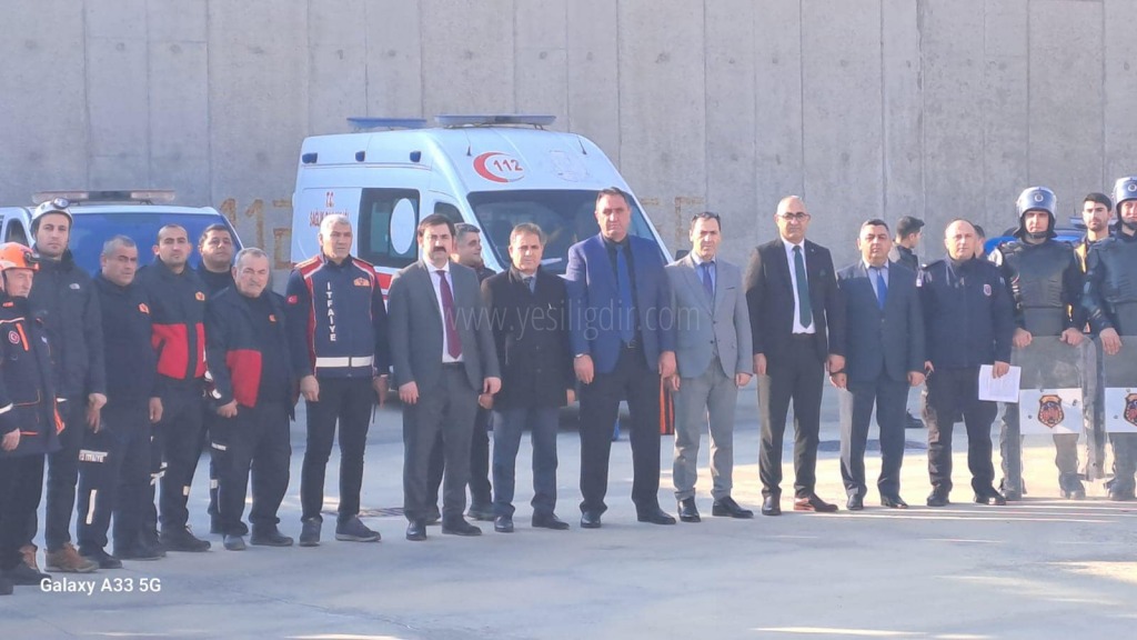 İtfaiye Ekipleri Cezaevinde Yangın Tatbikatı Düzenledi