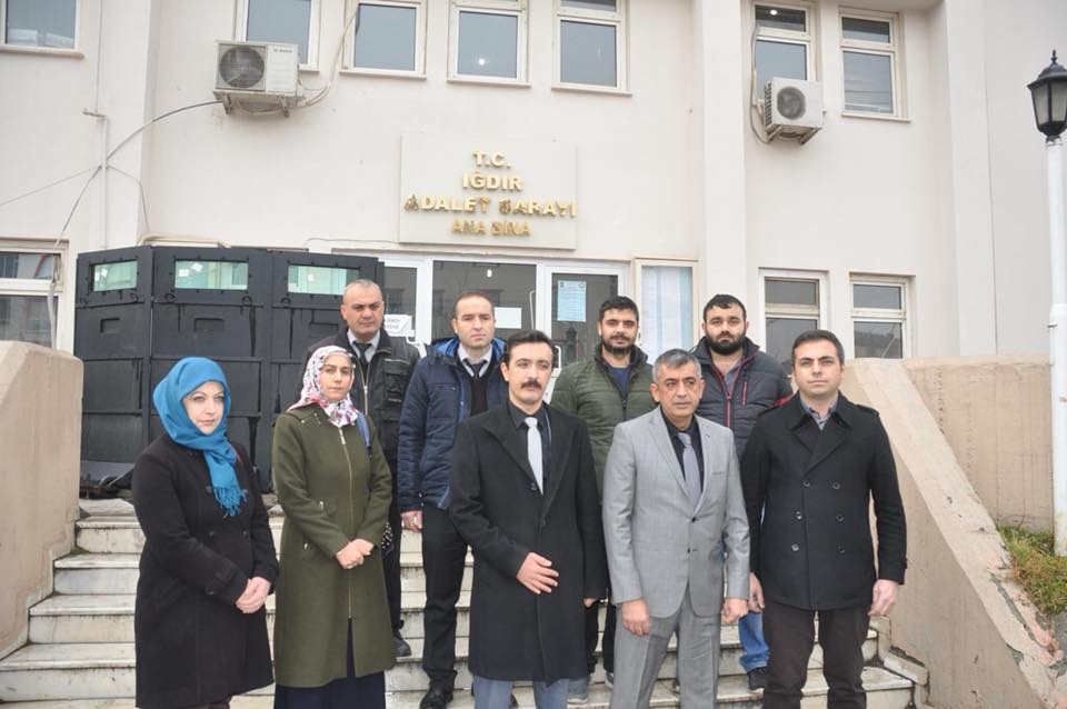 DOKTORU BIÇAKLAYAN SANIĞIN İLK DURUŞMASI YAPILDI