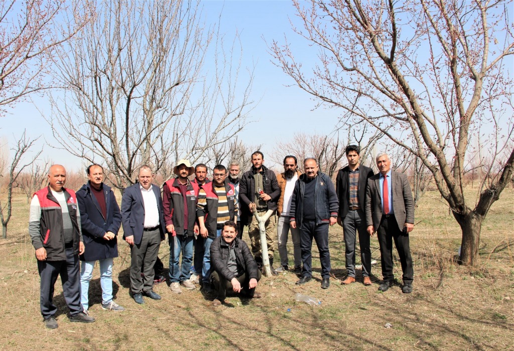 AŞI VE BUDAMA EĞİTİMLERİ DEVAM EDİYOR