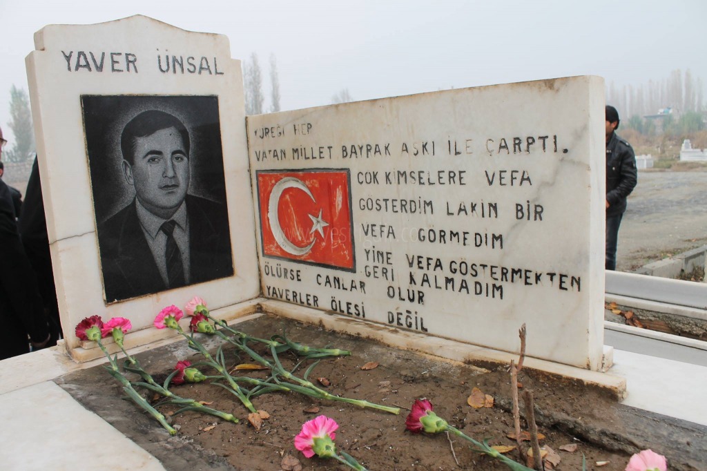 MHP eski İl Başkanı Merhum Yaver Ünsalı 21 Ölüm yıl dönümde rahmetle anıyoruz