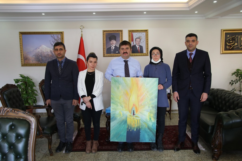 Vali H Engin Sarıibrahime Anlamılı Ziyaret