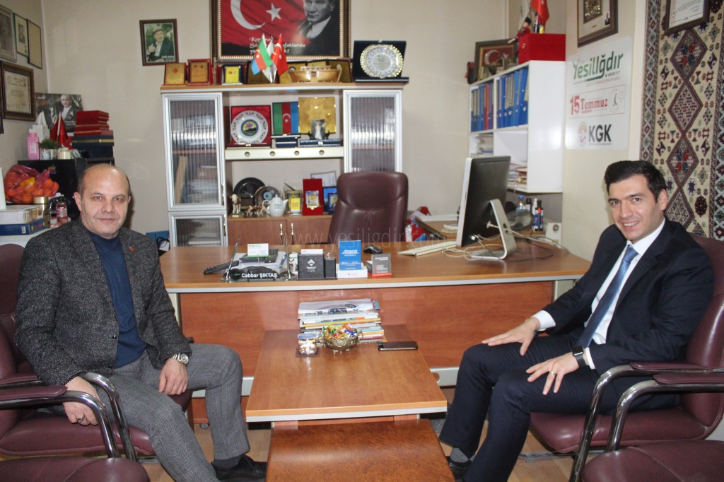 Karakoyunlu Kaymakamı Furkan Atalık Atatürkün Armağan Ettiği Bayrağı Arıyor