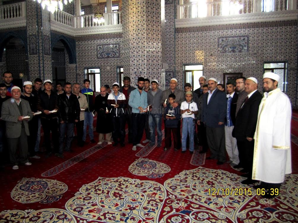 Iğdırda Gençler Sabah Namazında Buluştu