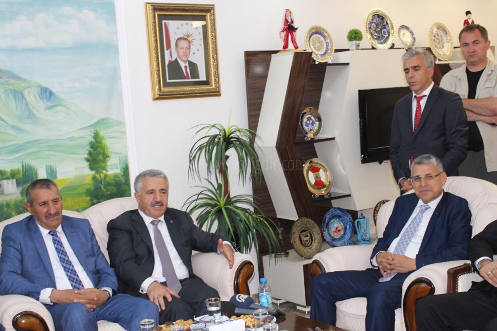 Bakan Arslan Kars merkezli bölgesel kalkınmanın önemine işaret etti