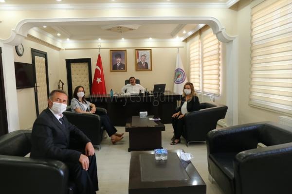 ValiBelediye Başkan V H Engin Sarıibrahimi Eski Çalışma Arkadaşları Ziyaret Etti