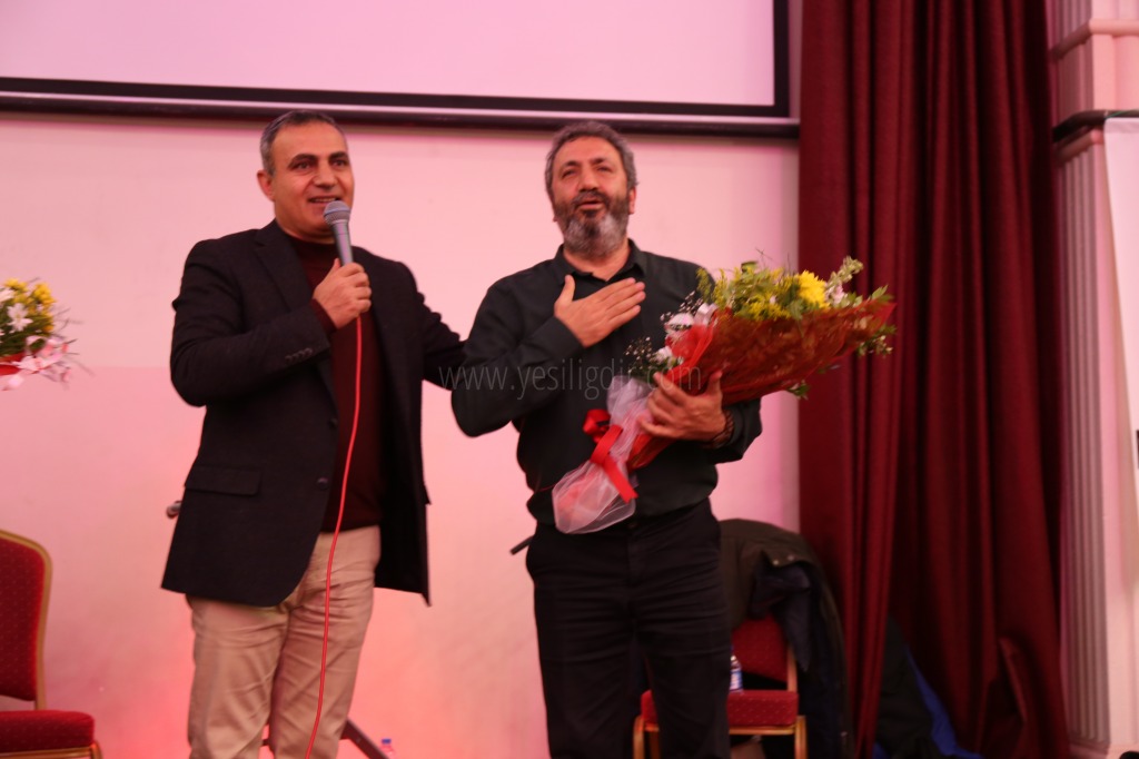 IĞDIR BELEDİYESİNİN MAZLUM ÇİMEN KONSERİNE YOĞUN İLGİ
