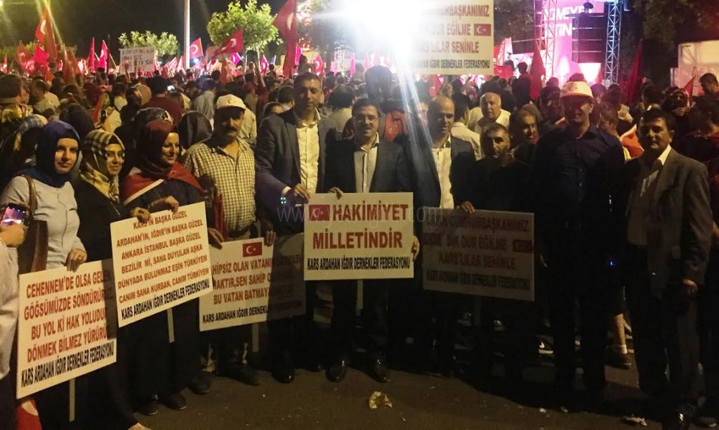 KARS ARDAHAN IĞDIR DERNEKLER FEDERASYONU MİLLİ İRADE VE DEMOKRASİ NÖBETİNE DEVAM EDİYOR