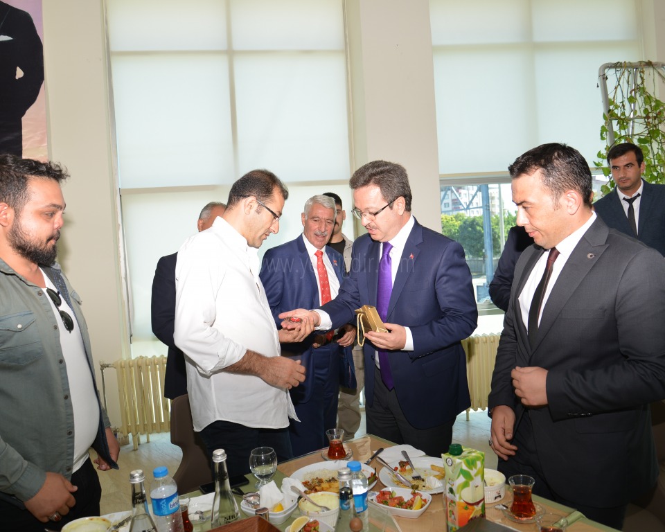 Iğdırda Gaziler Yemek Programında Buluştu