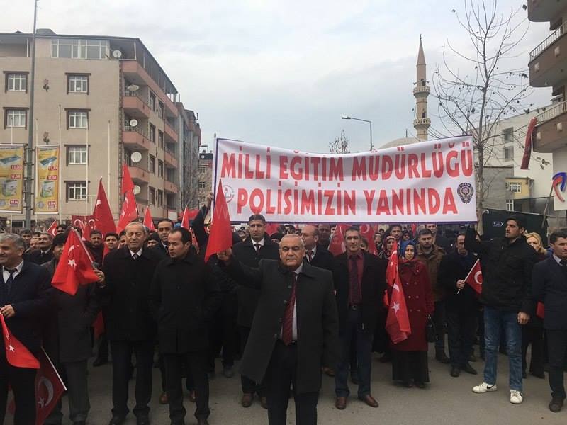 Milli Eğitim Müdürlüğü İstanbul şehitleri için yürüdü