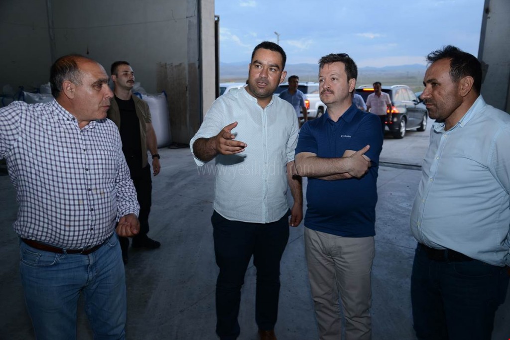 VALİ ENVER ÜNLÜ OSBDE İNCELEMELERDE BULUNDU