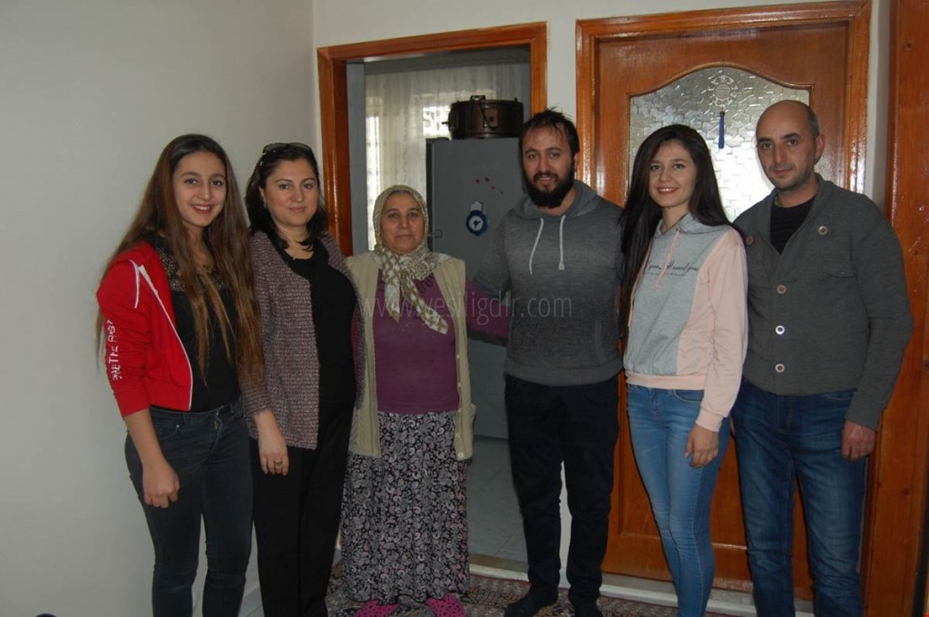SEMA ÜNLÜ HANIMEFENDİ ŞEHİT KORUCU AİLESİNİ ZİYARET ETTİ