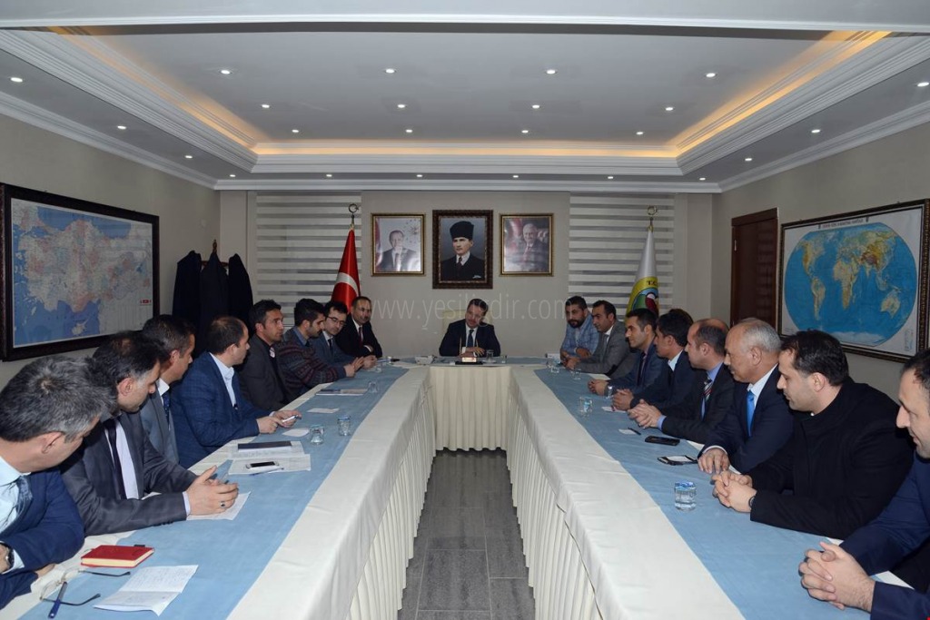 İMAM HATİP OKUL MÜDÜRLERİNİN KATILIMIYLA İSTİŞARE TOPLANTISI DÜZENLENDİ