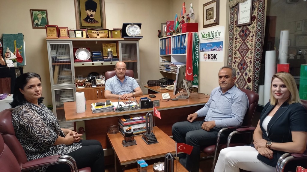 KÜLTÜR MÜDÜRÜ VE YARDIMCILARI 68 YILIMIZI KUTLADILAR