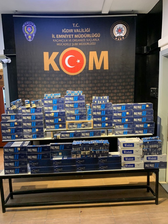 Iğdır Emniyet Müdürlüğünden Mazot ve Kaçak Sigara Operasyonu