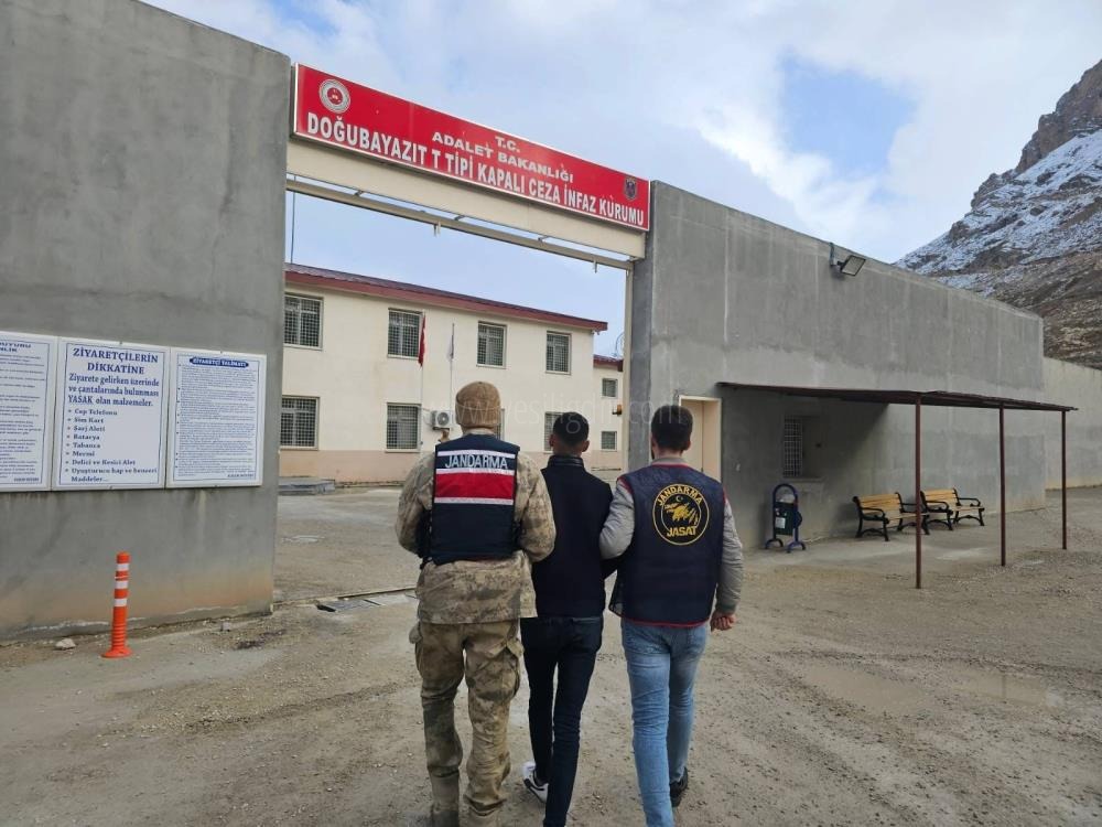 Ağrı'da 103 aranan şahıs yakalandı