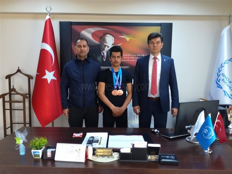 IĞDIRLI SPORCULARIMIZDAN BAŞARI ÜSTÜNE BAŞARI