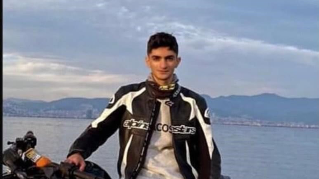 Kuşadası’ndaki kazada ağır şekilde yaralanan genç hastanede hayatını kaybetti