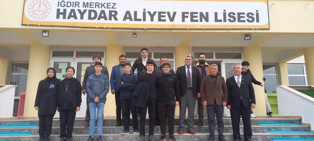 HAYDAR ALİYEV FEN LİSESİNDE HAYDAR ALİYEV TÖRENLE ANILDI