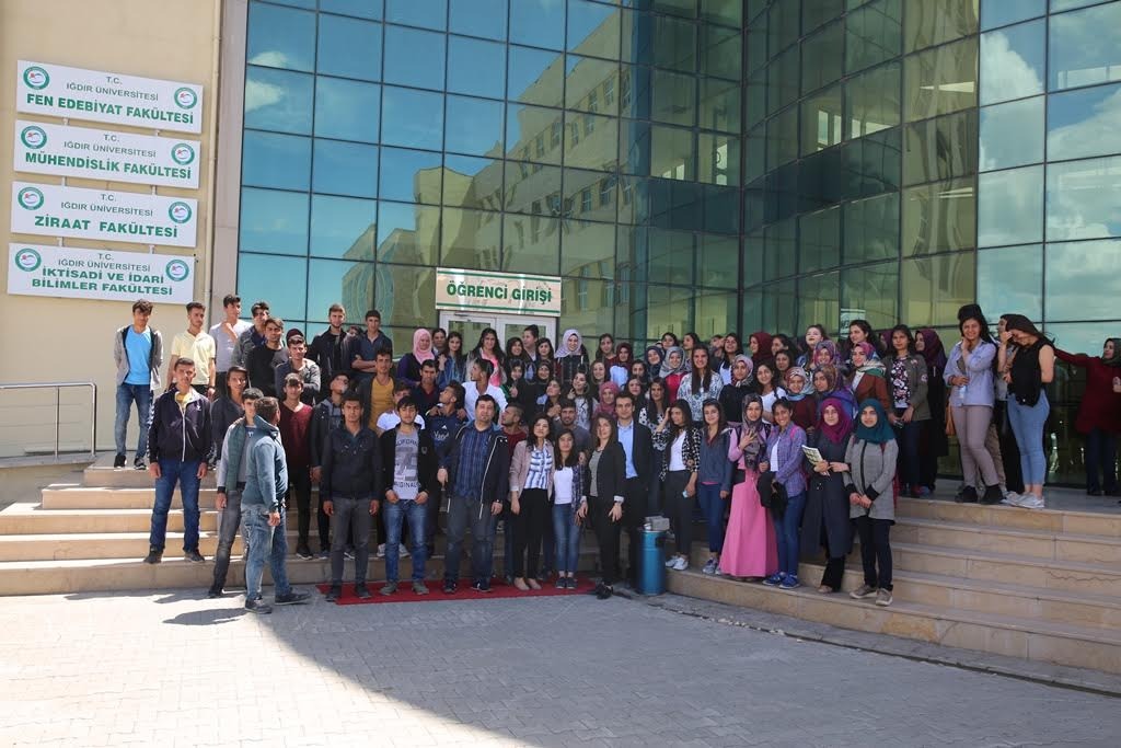 Iğdır Üniversitesi Tanıtım Günleri Başladı