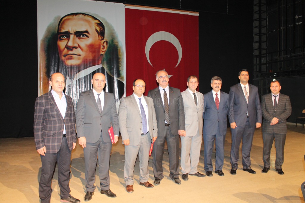 AZERBAYCAN'IN BAĞIMSIZLIĞININ 25 YIL DÖNÜMÜ KUTLANDI