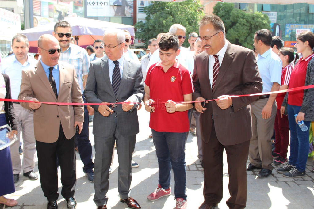 7den 70e Iğdır Okuyor projesi
