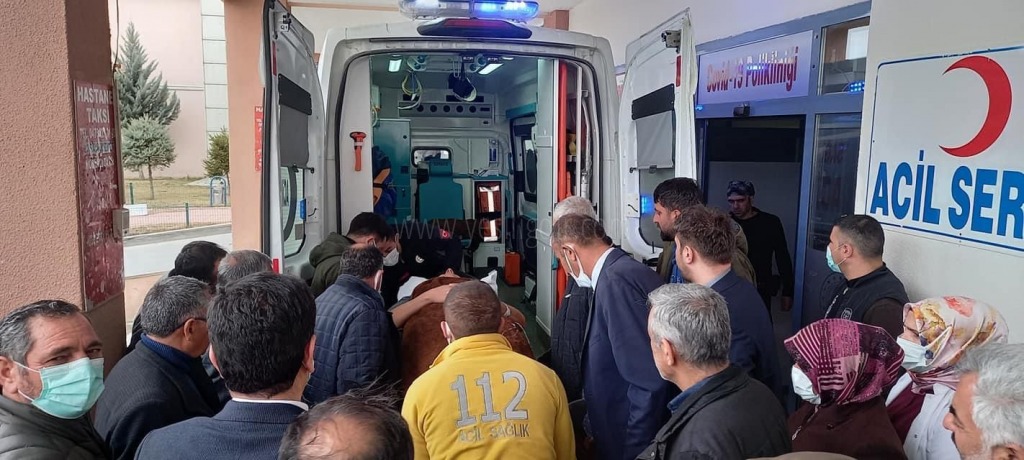 Ak Parti Aralık ilçe başkanı trafik kazası geçirdi