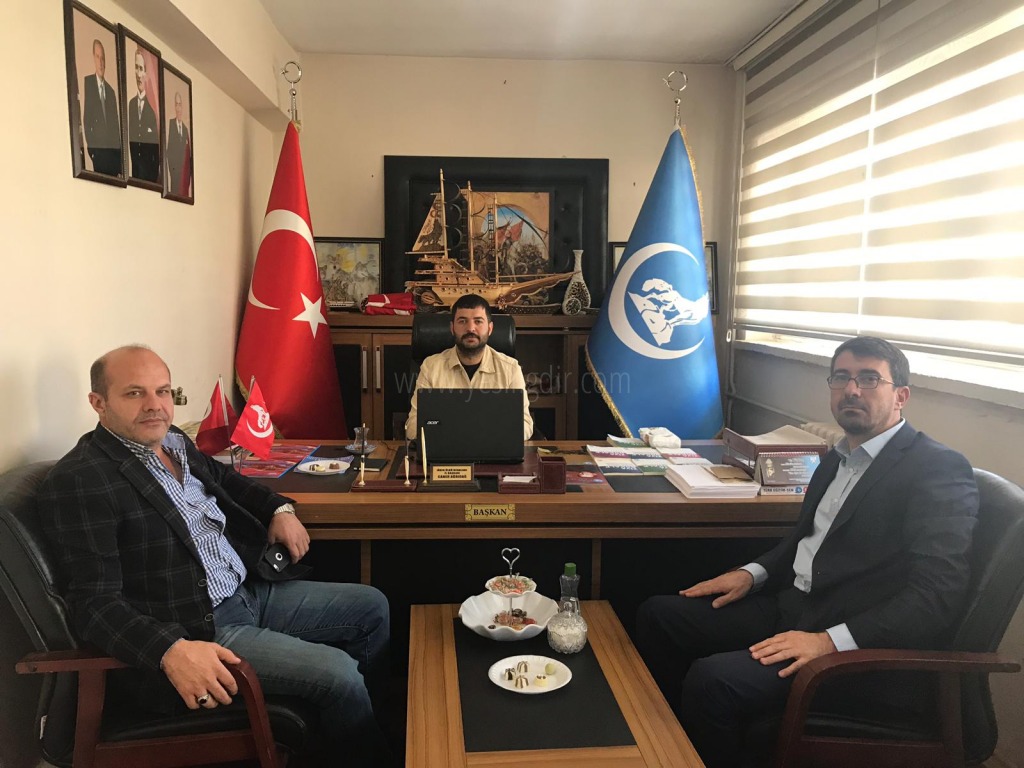 ÜLKÜ OCAĞINA ESKİ MECLİS ÜYELERİNDEN ZİYARET
