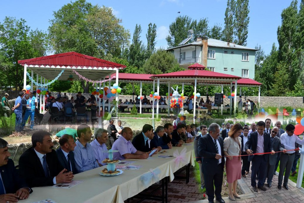 KARAKOYUNLU İLÇESİNDE SODES KAPSAMINDA ETKİNLİK ALANIN AÇILIŞI YAPILDI