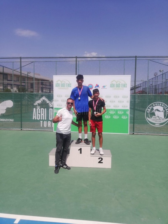 Geleneksel 2 Ağrı Dağı Tenis Turnuvası Düzenlendi