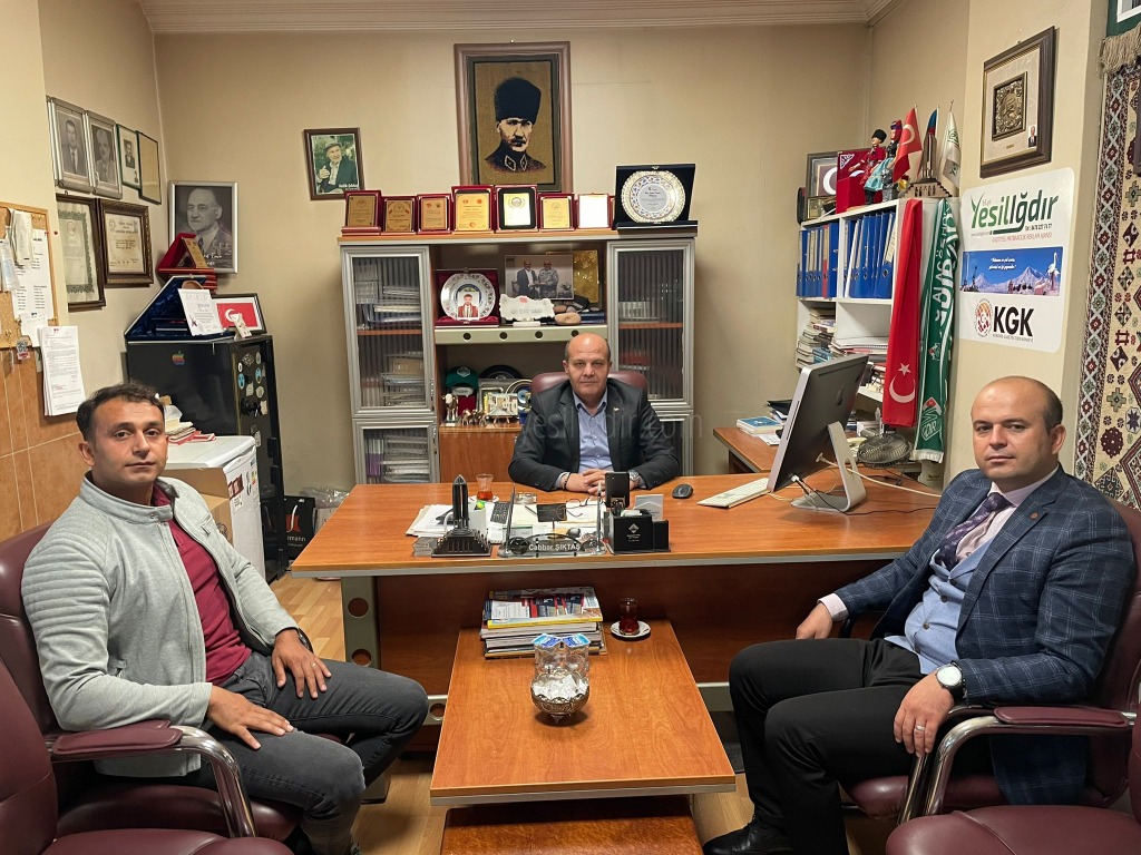 TARIM MÜDÜRÜ VE ÖZEL HAREKET KOMSERİNDEN NEZAKET ZİYARETİ