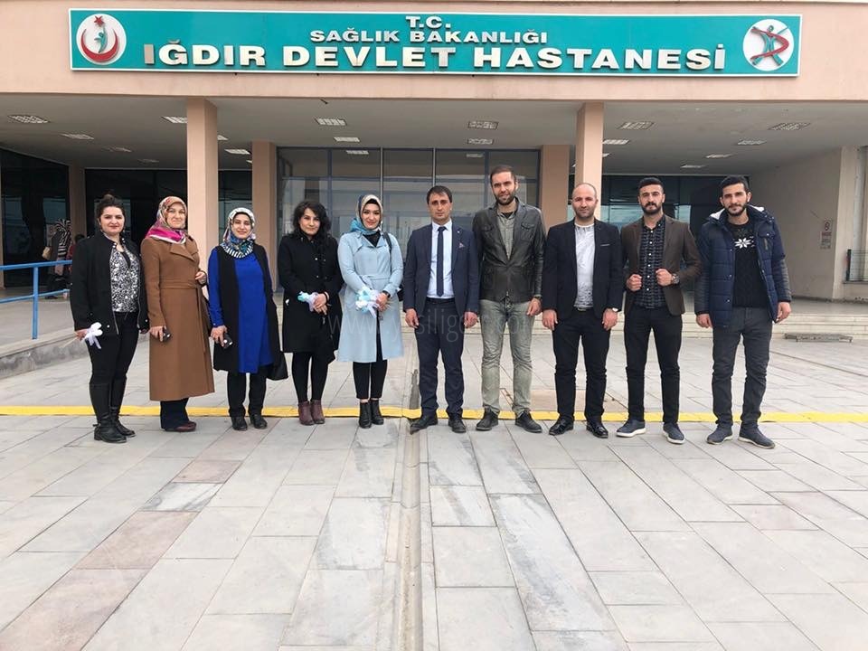 Ak Parti İl Gençlik Kolları başkanı Rıdvan Yeşil 14 Mart Tıp Bayramını Kutladı